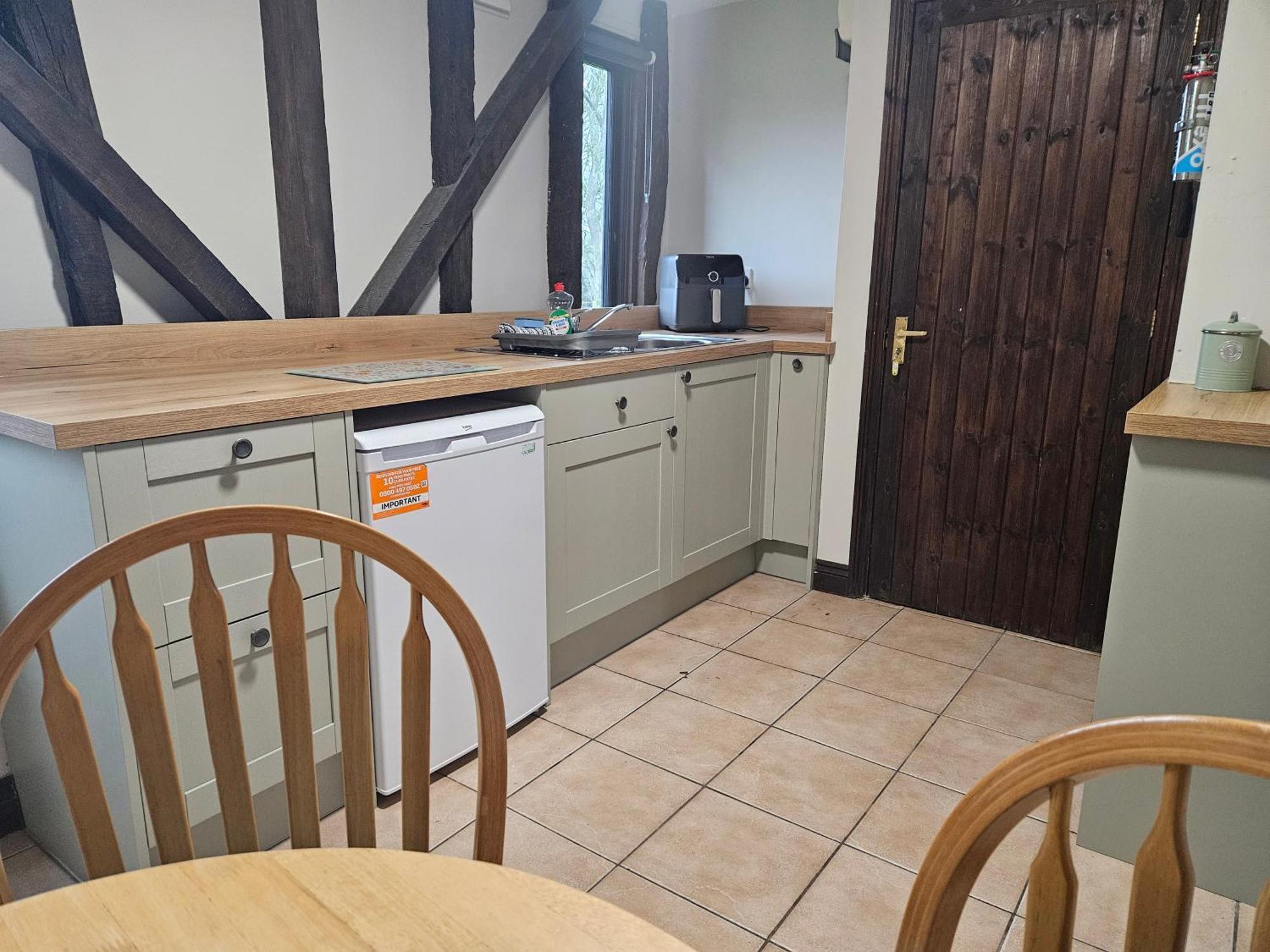 The Swan Inn Hilborough Екстер'єр фото