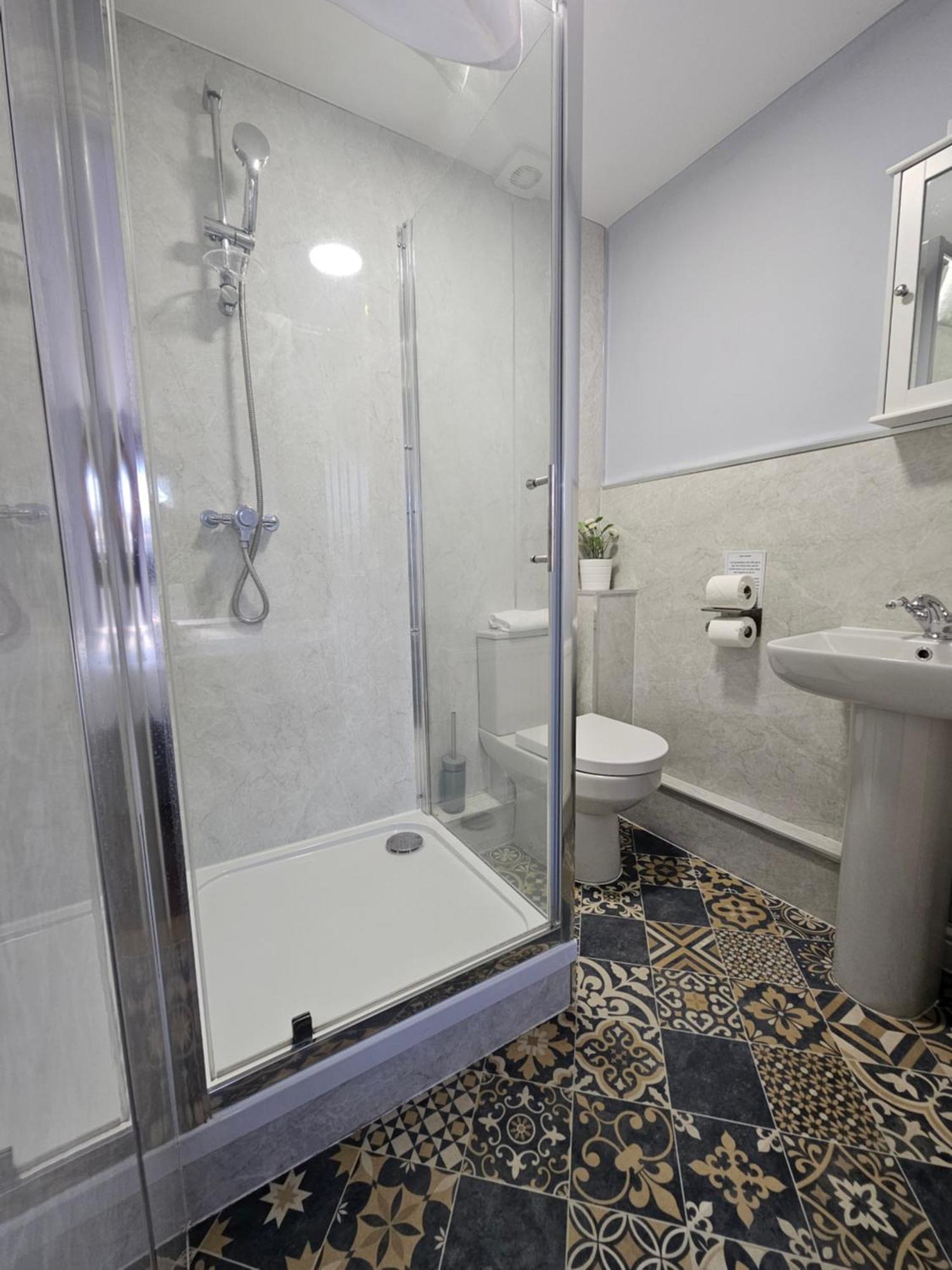 The Swan Inn Hilborough Екстер'єр фото