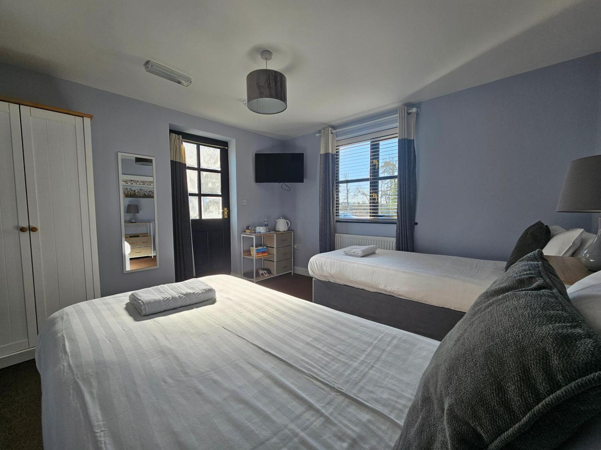 The Swan Inn Hilborough Екстер'єр фото