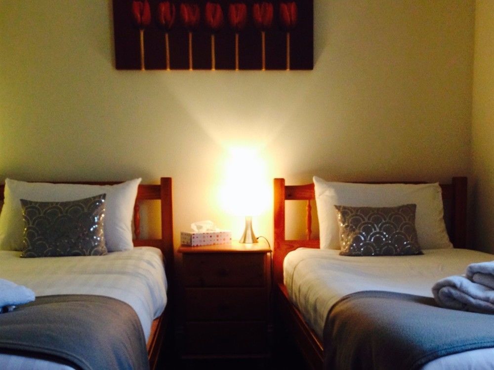 The Swan Inn Hilborough Екстер'єр фото